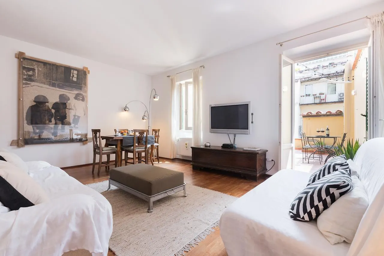 Beautiful Terrace Santo Spirito Florence location